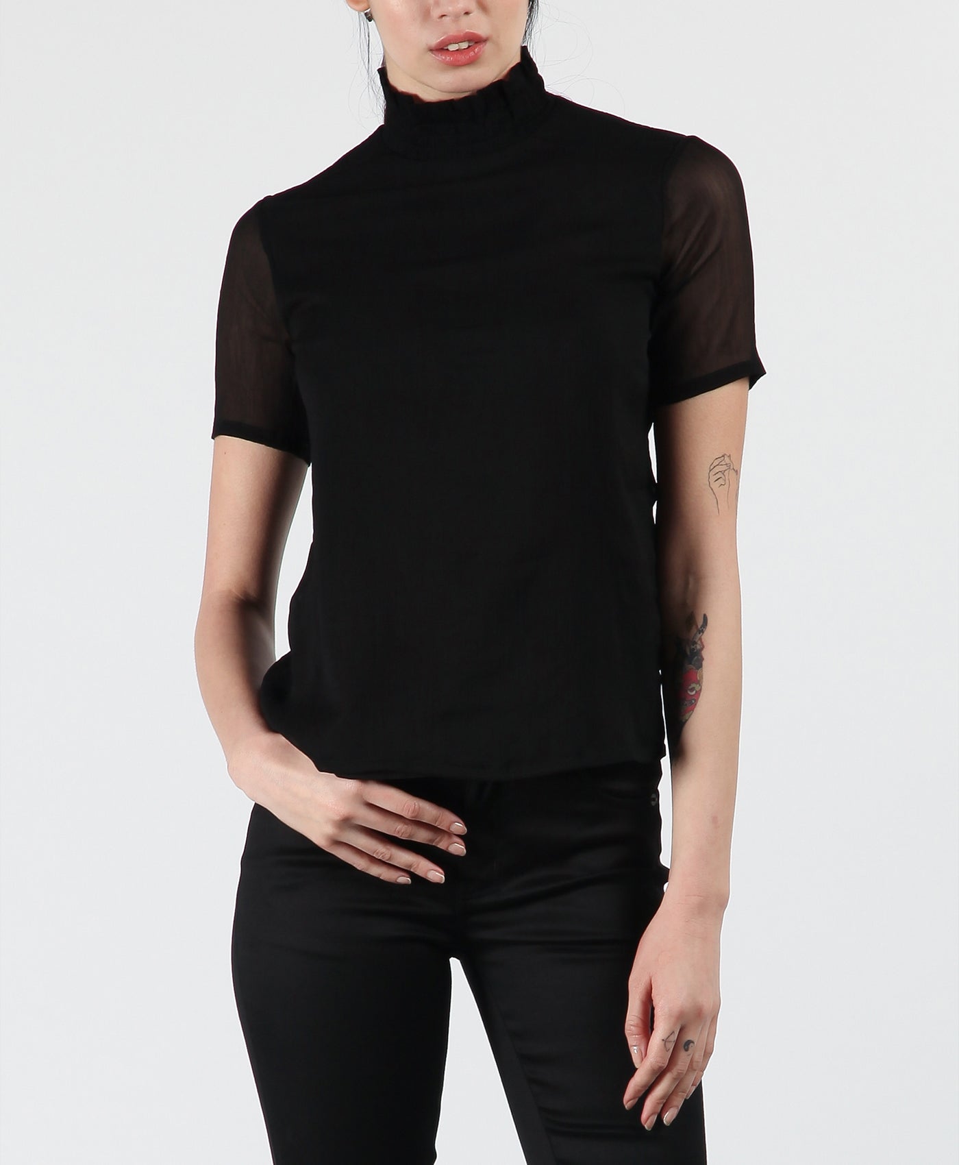 Vega Stand Collar Top